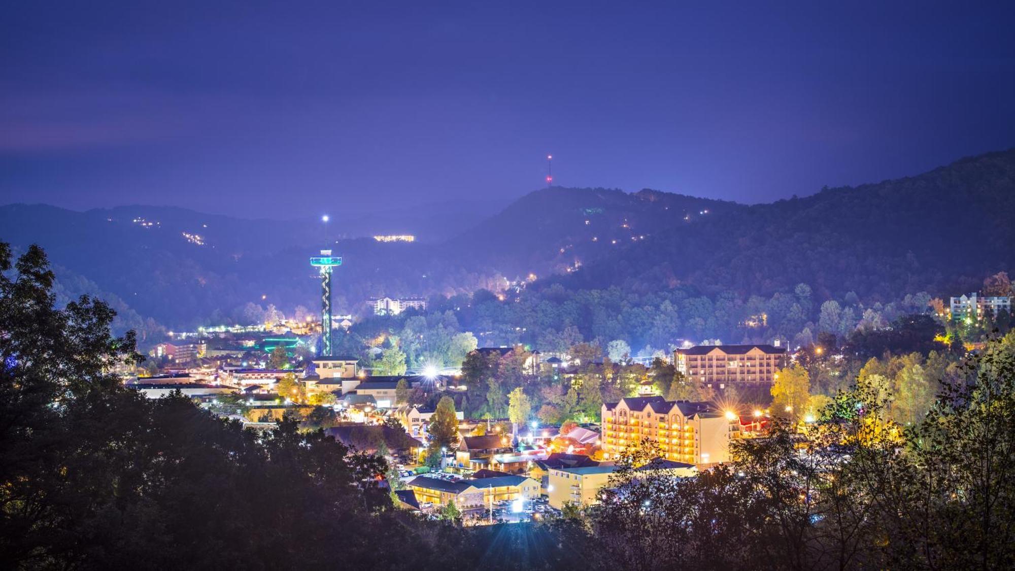 Glori'S Retreat, Game Room, 1089 Of Free Attraction Tickets For Each Paid Day, Dollywood And More Пиджен Фордж Екстериор снимка