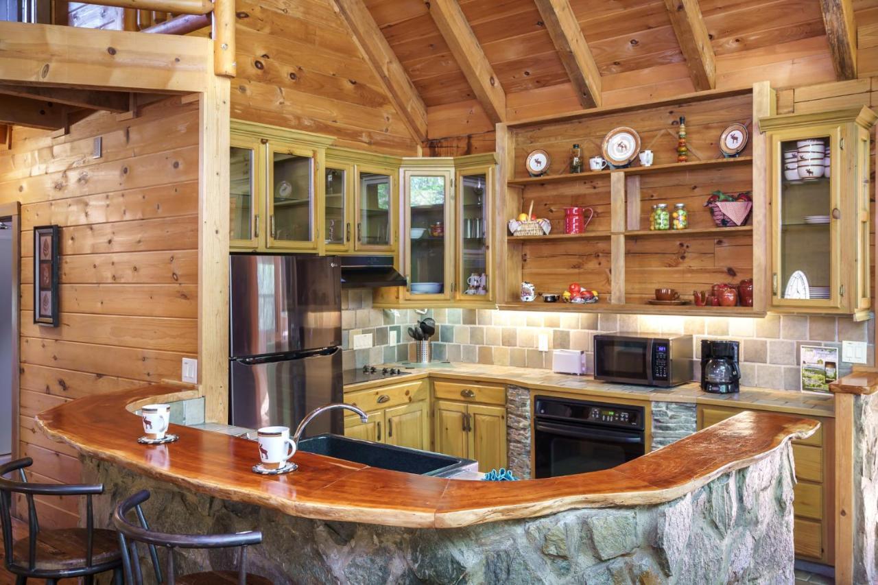 Glori'S Retreat, Game Room, 1089 Of Free Attraction Tickets For Each Paid Day, Dollywood And More Пиджен Фордж Екстериор снимка